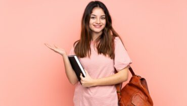 مدت زمان داوری مجلات چقدر است ؟ | تز آنلاین برندی متفاوت در خدمات پایان نامه و مشاوره پروپوزال با همکاری اساتید برجسته ایران ........